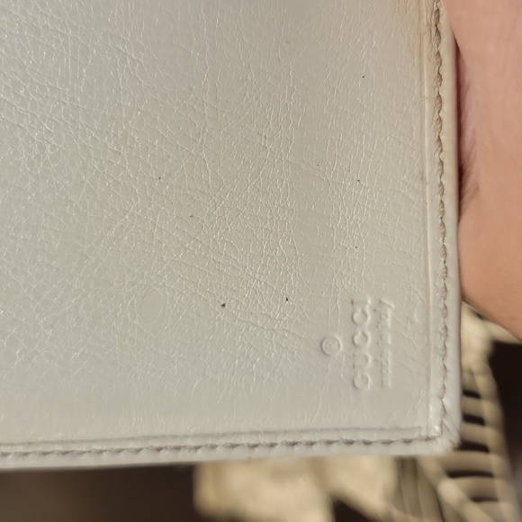 Authentic Gucci Guccisima wallet - Picture 10 of 13